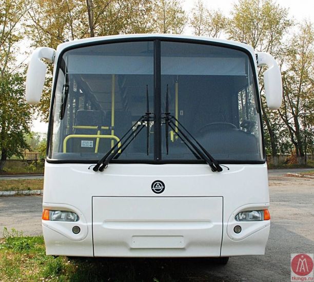 КАВЗ 4238 - Вид спереди